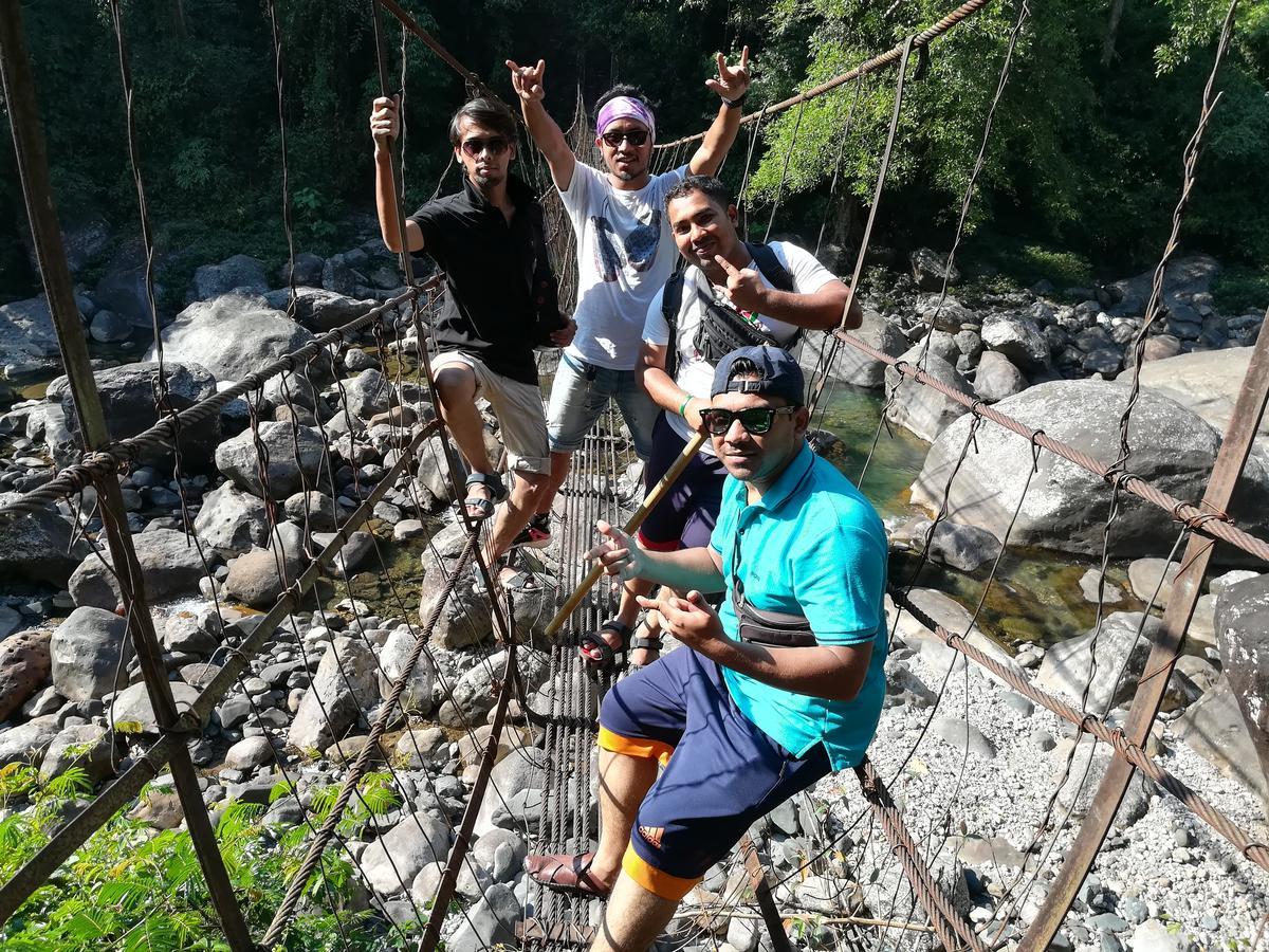 Isabella Hostel Shillong Dış mekan fotoğraf
