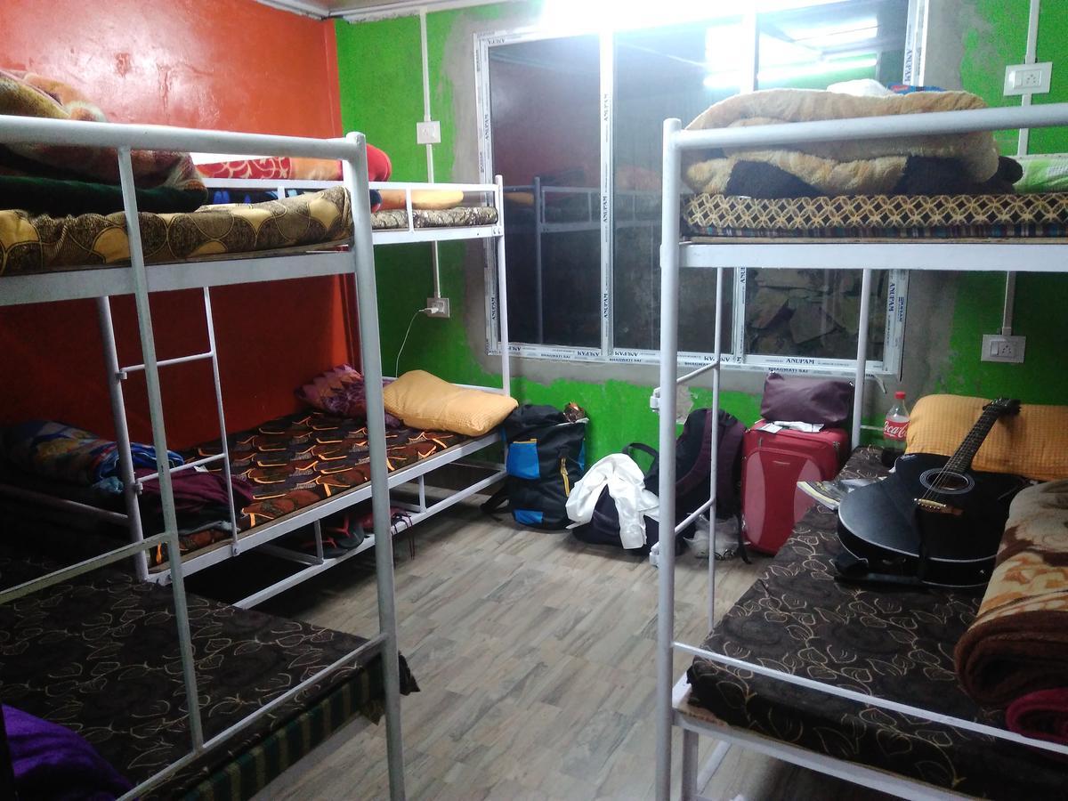 Isabella Hostel Shillong Dış mekan fotoğraf