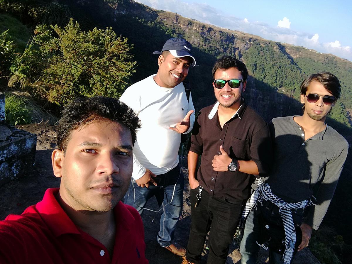 Isabella Hostel Shillong Dış mekan fotoğraf